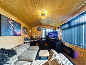 Garden Room- click for photo gallery
